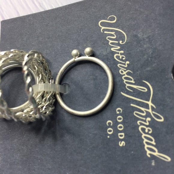 NWT Universal Thread 10 Piece Silver Tone Ring Set - Picture 3 of 7